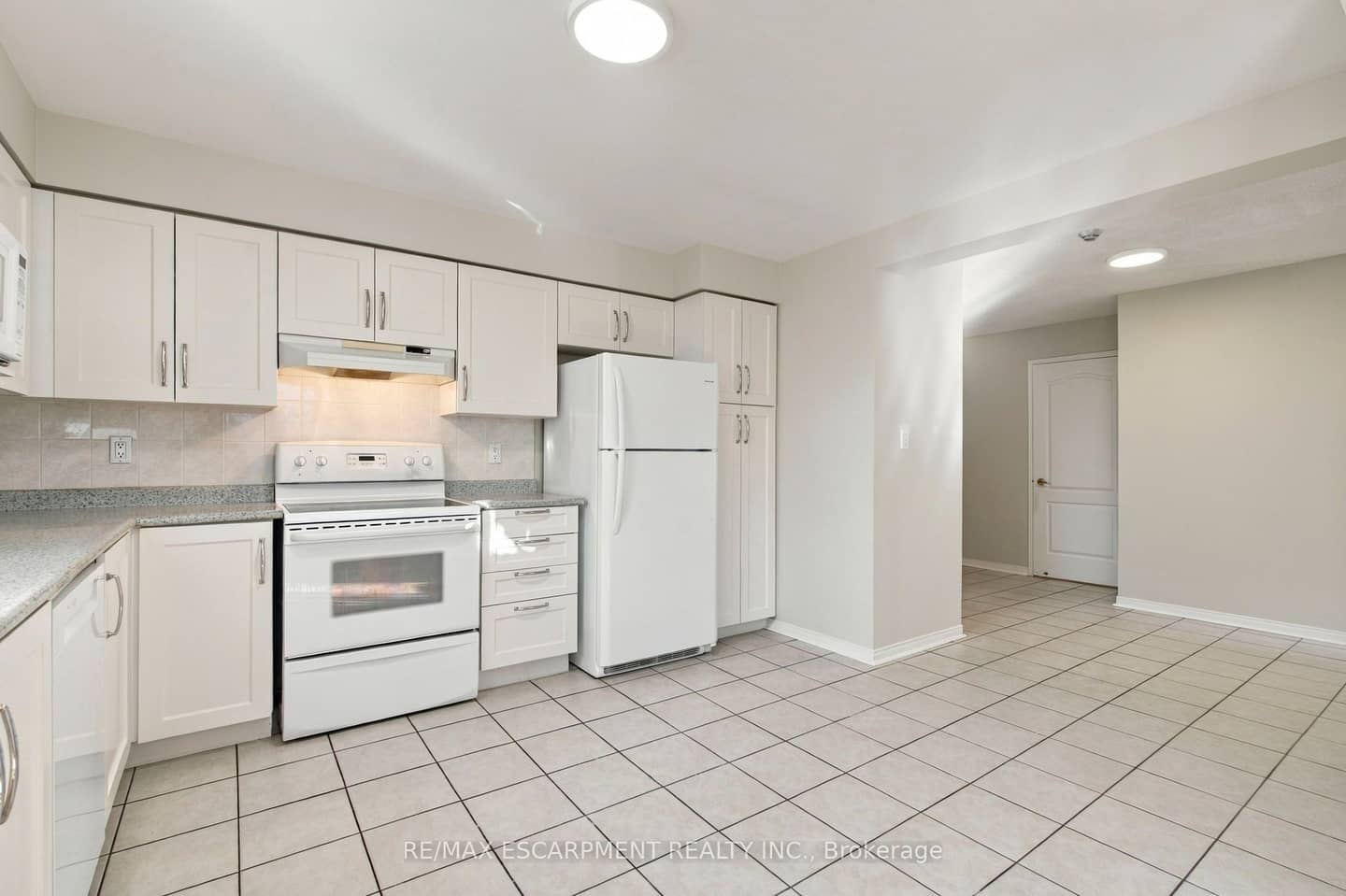 7373 Martingrove Road 223, Vaughan, ON L4L 9K1
