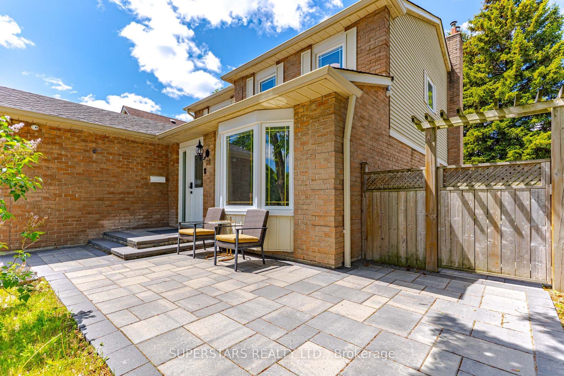 28 Bramblebrook Avenue, Toronto, ON M1V 2G2