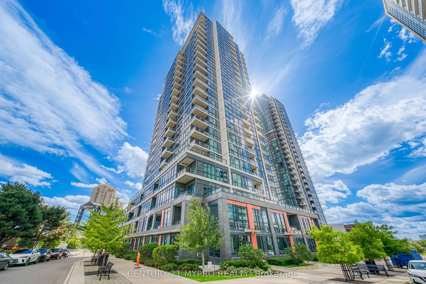 55 Eglinton Avenue W 103, Mississauga, ON L5M 8E4