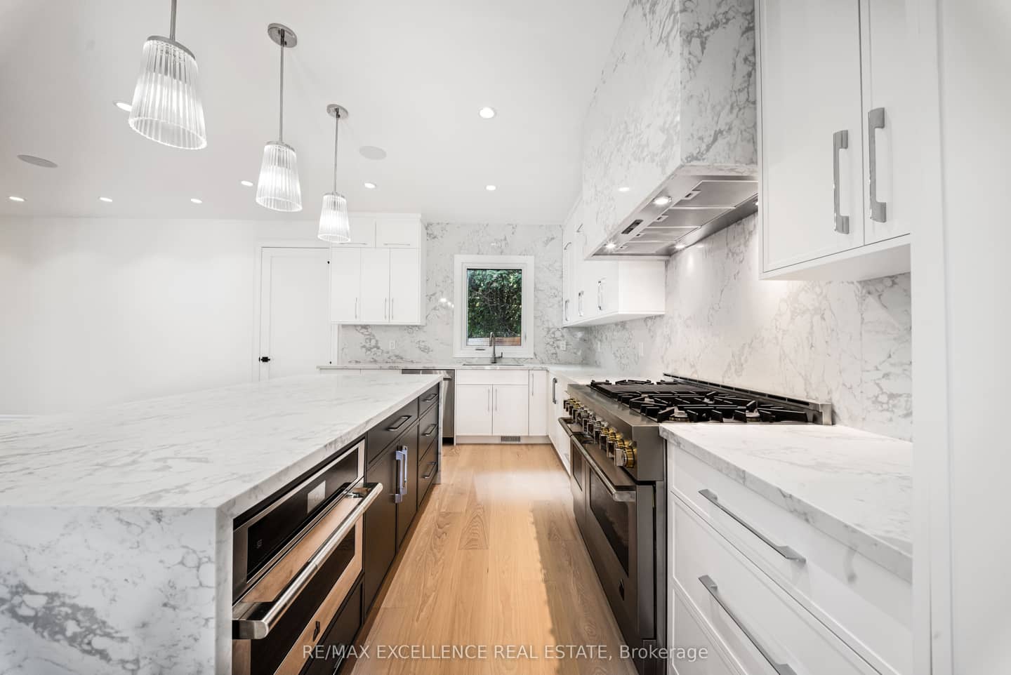 1618 Dogwood Trail, Mississauga, ON L5G 3A5