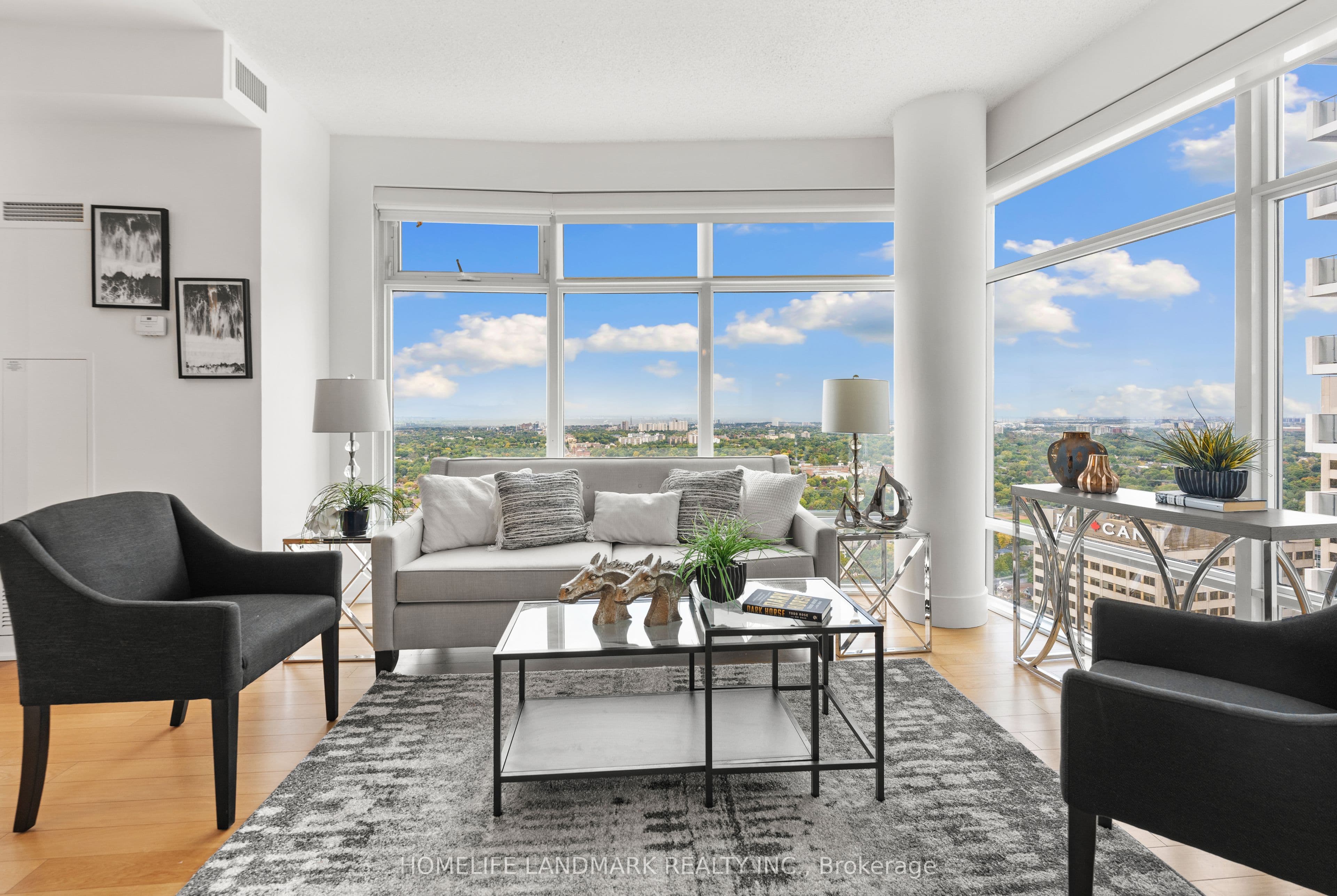 2191 Yonge Street 4508, Toronto, ON M4S 3H8
