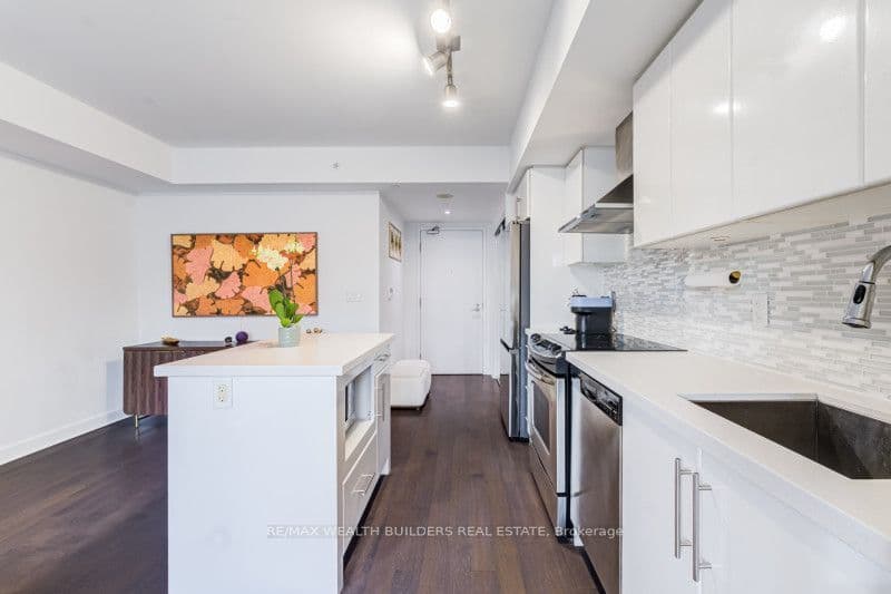 58 Orchard View Boulevard 1707, Toronto, ON M4R 1B9