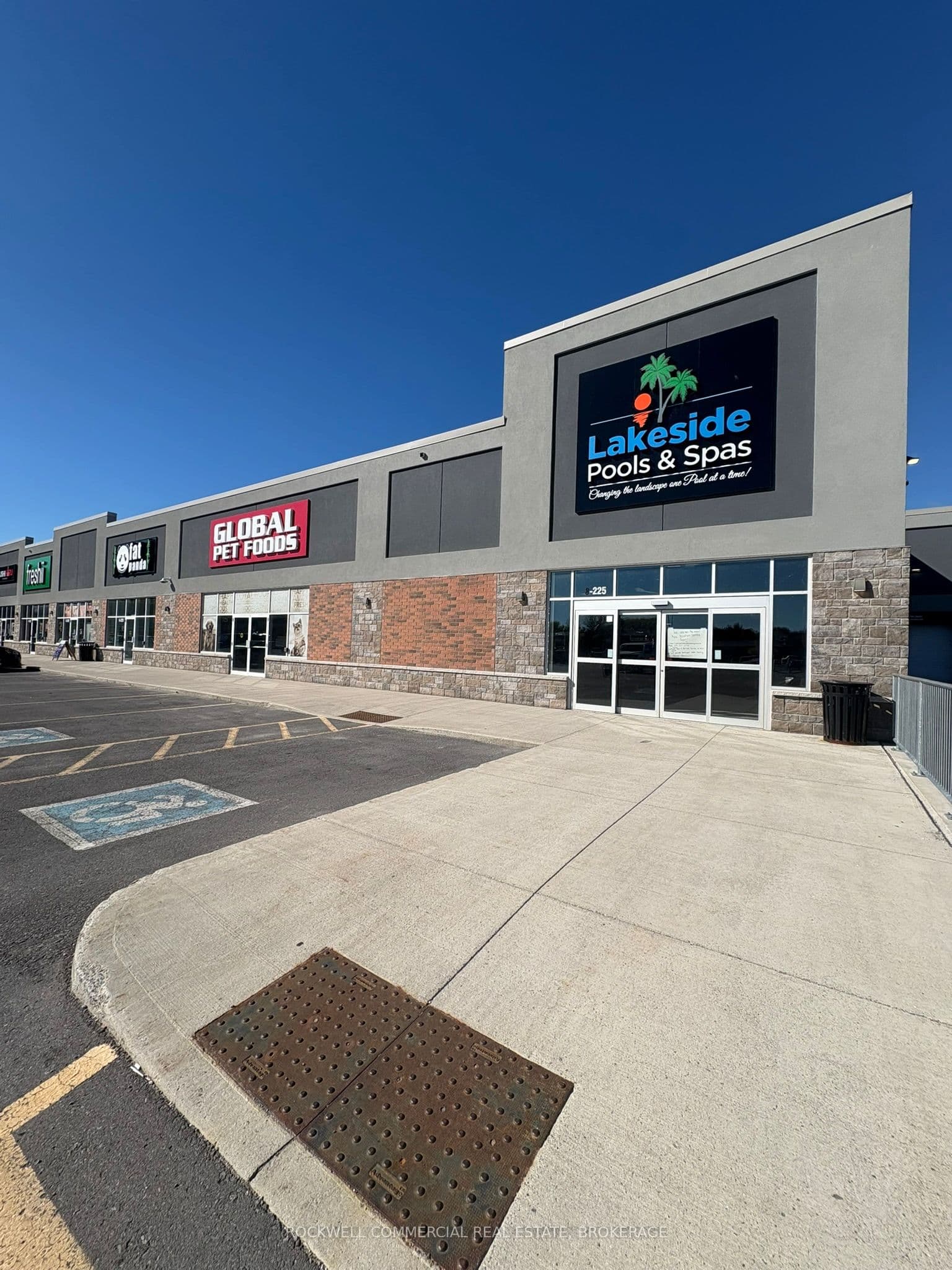 225 Gore Road 8, Kingston, ON K7L 0C3