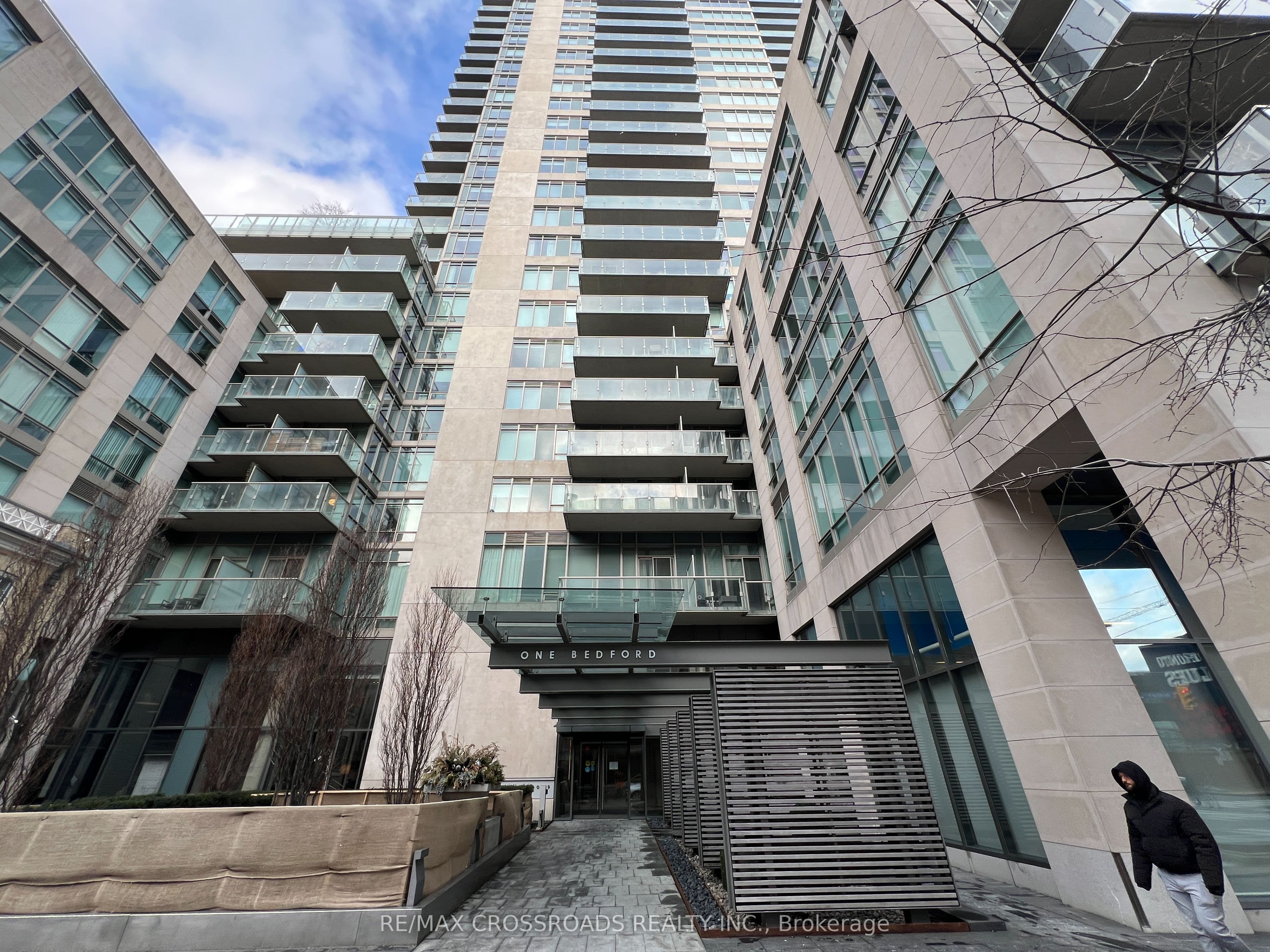 1 Bedford Road 3003, Toronto, ON M5R 2B5