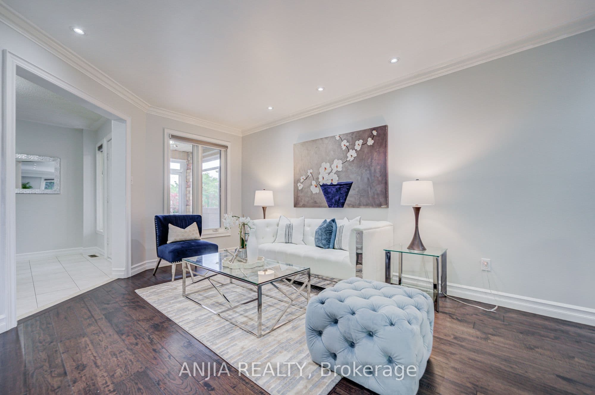 7 Allayden Drive, Whitby, ON L1P 1L5