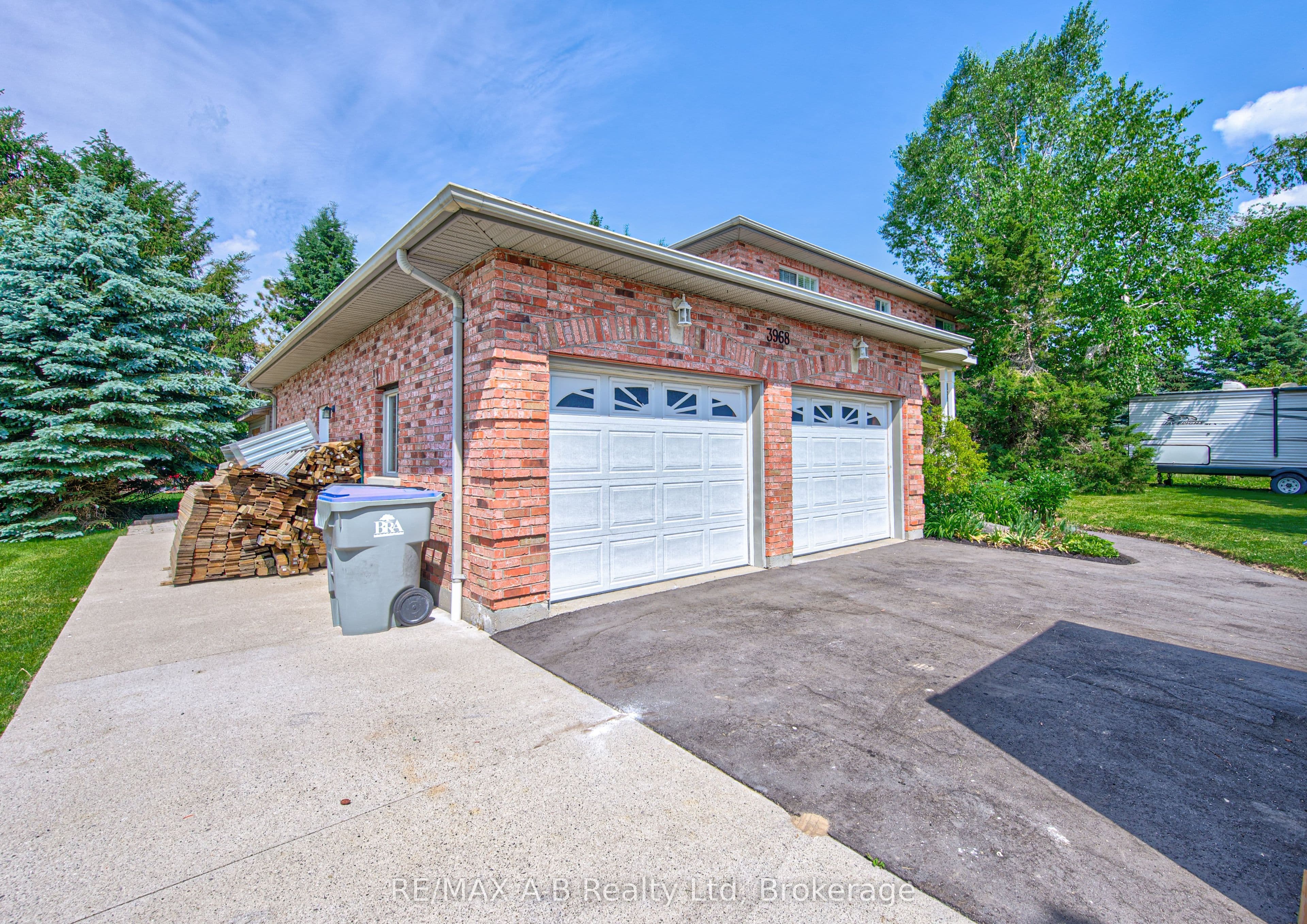 3968 Wilson Street, Perth East, ON N0B 2P0