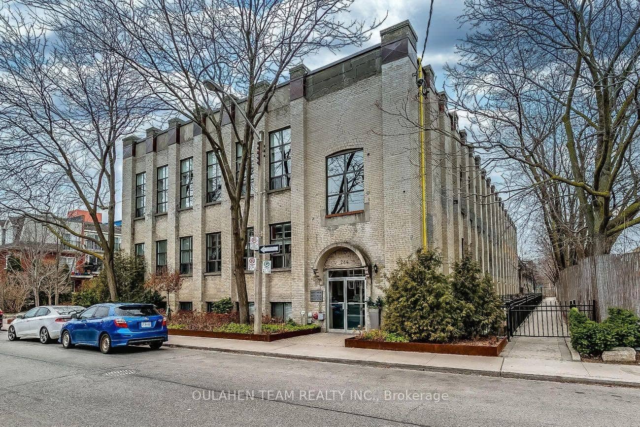 284 St Helens Avenue 129, Toronto, ON M6H 4A4