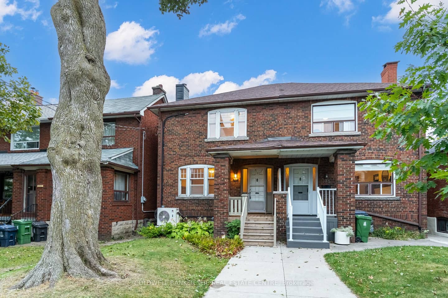 134 Harvie Avenue, Toronto, ON M6E 4K3