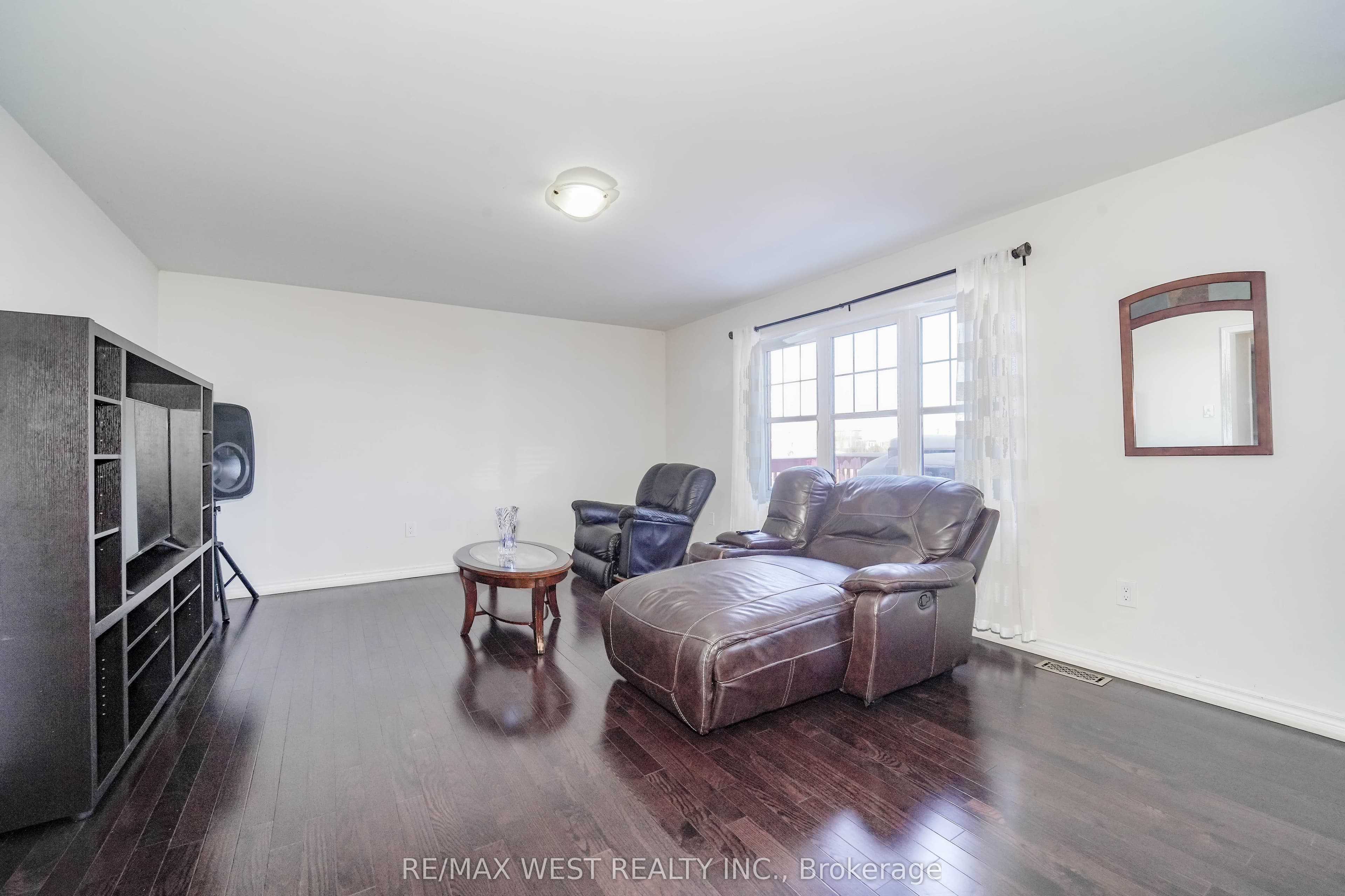 110 Tysonville Circle, Brampton, ON L7A 0B5