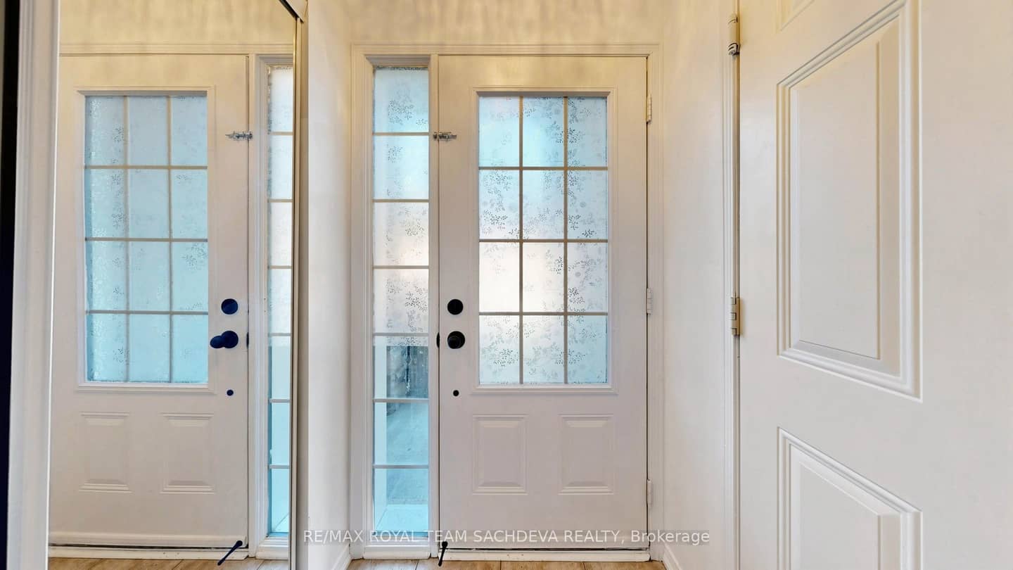 29 Silvester Street, Ajax, ON L1Z 0K9