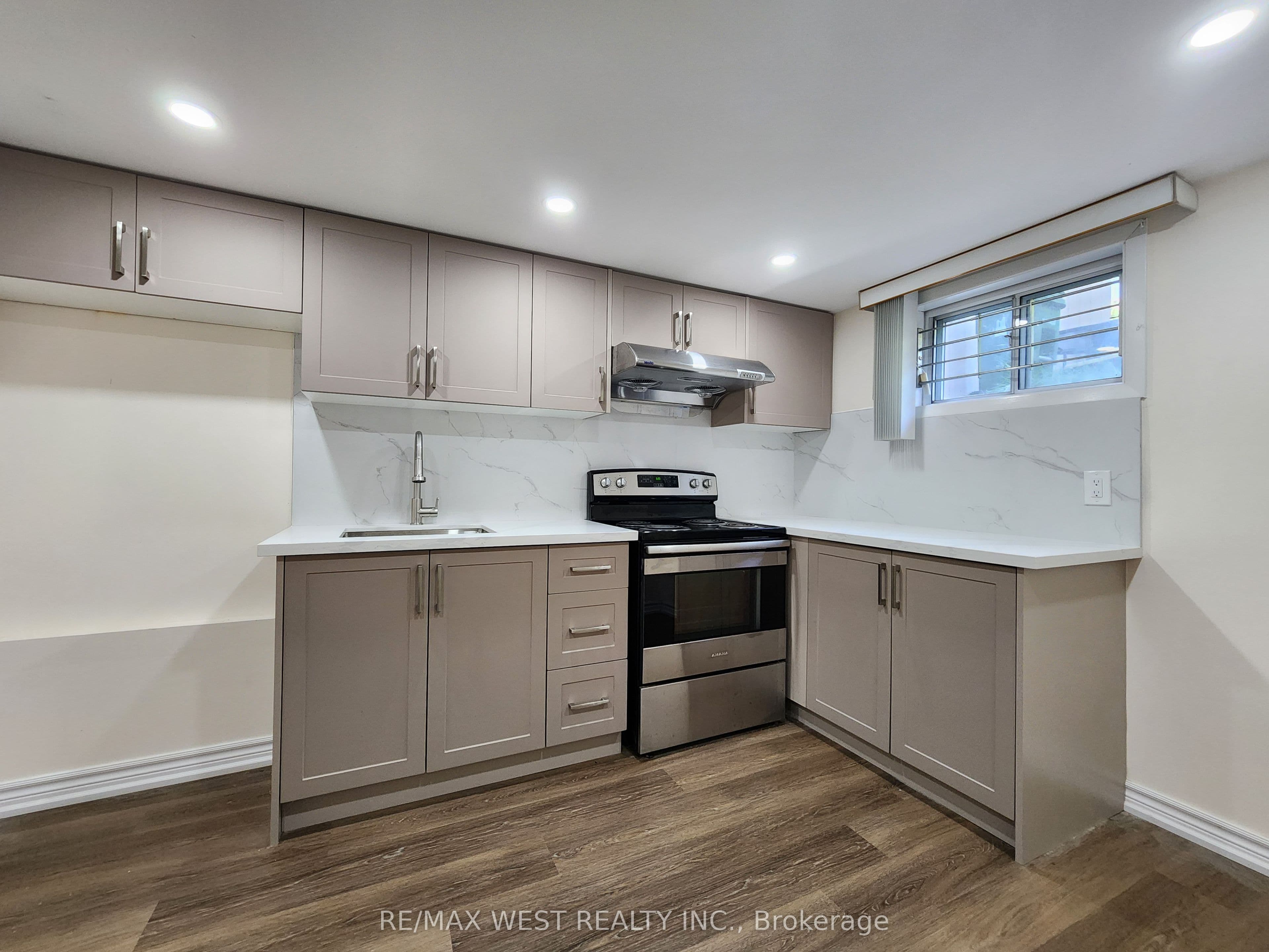 105 Crocus Drive Bsmt, Toronto, ON M1R 4T3