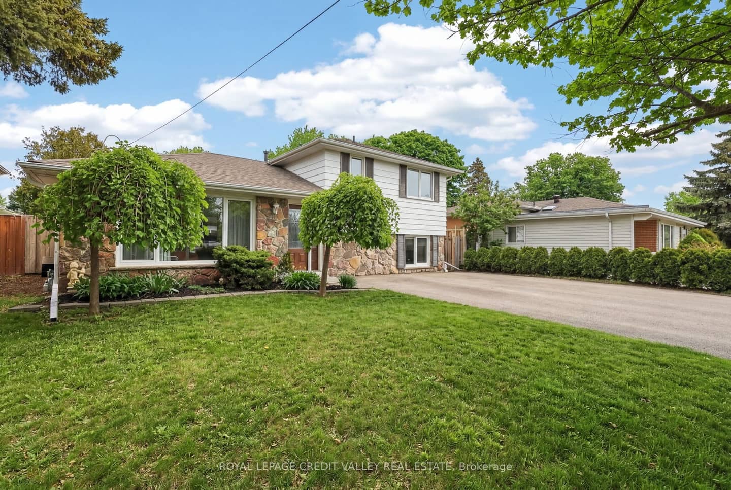 41 Staveley Crescent, Brampton, ON L6W 2S1