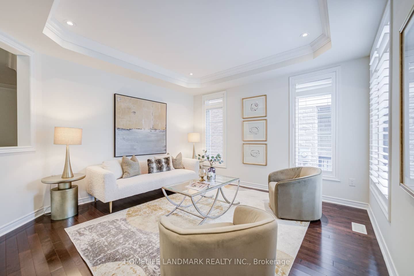 95 Hoey Crescent, Oakville, ON L6M 0X1