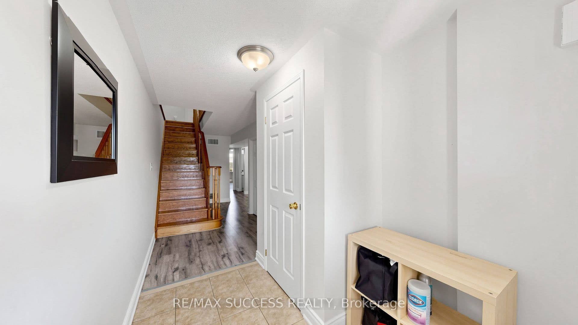 19 Boot Terrace, Toronto, ON M3J 0A1