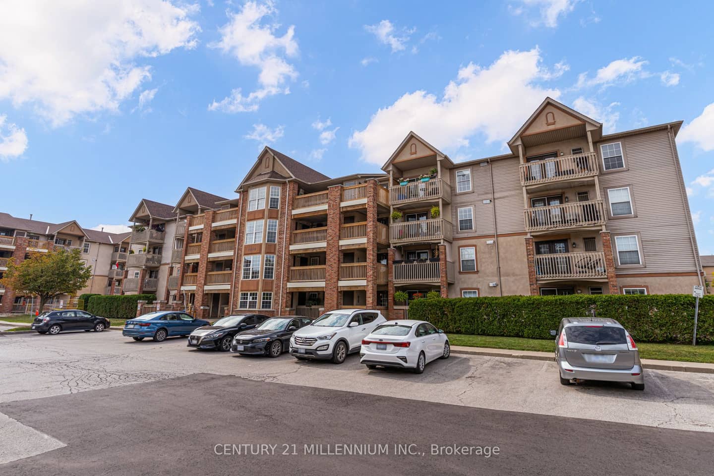 4003 Kilmer Drive 110, Burlington, ON L7M 4M1