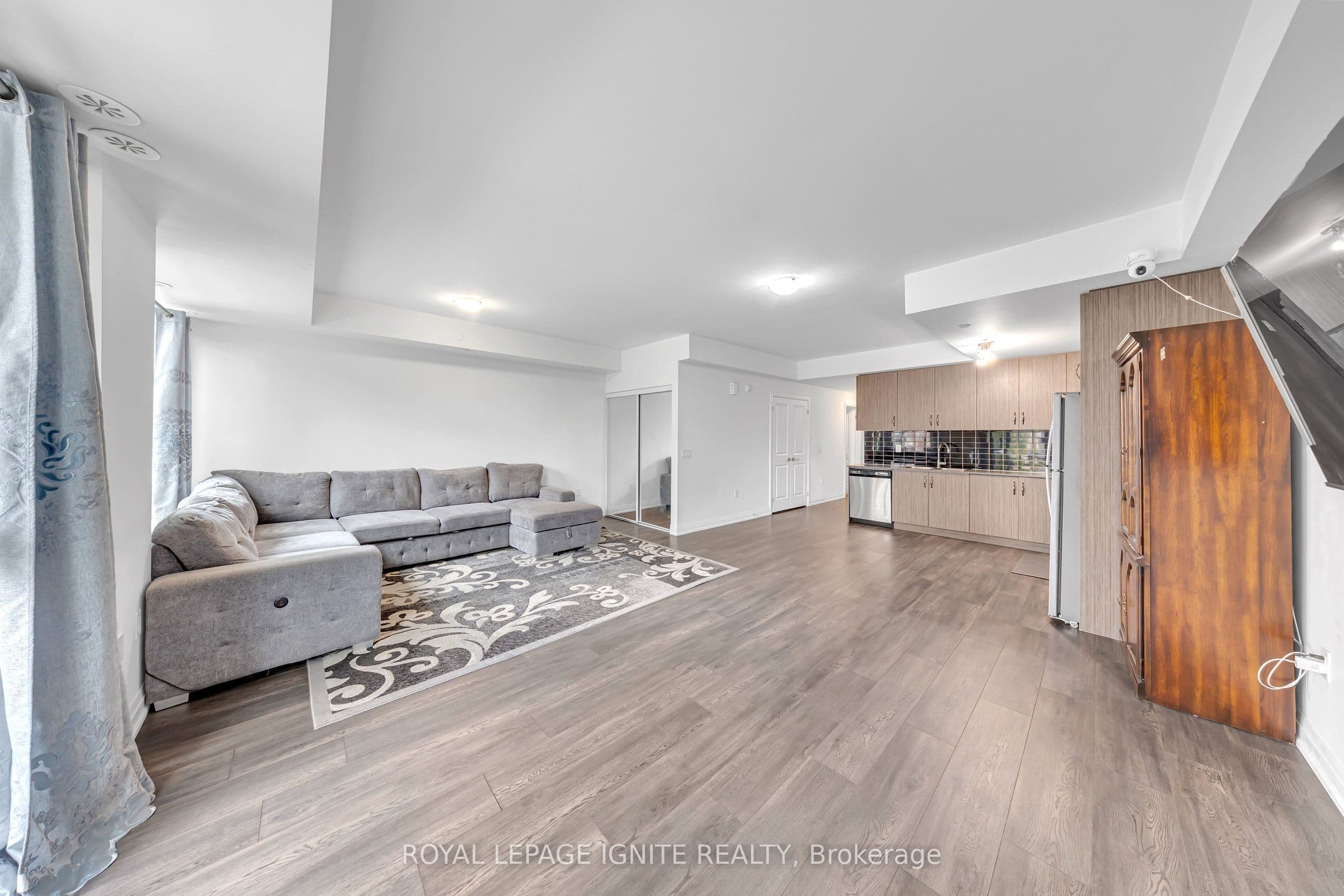 65 Attmar Drive 152, Brampton, ON L6P 0Y6
