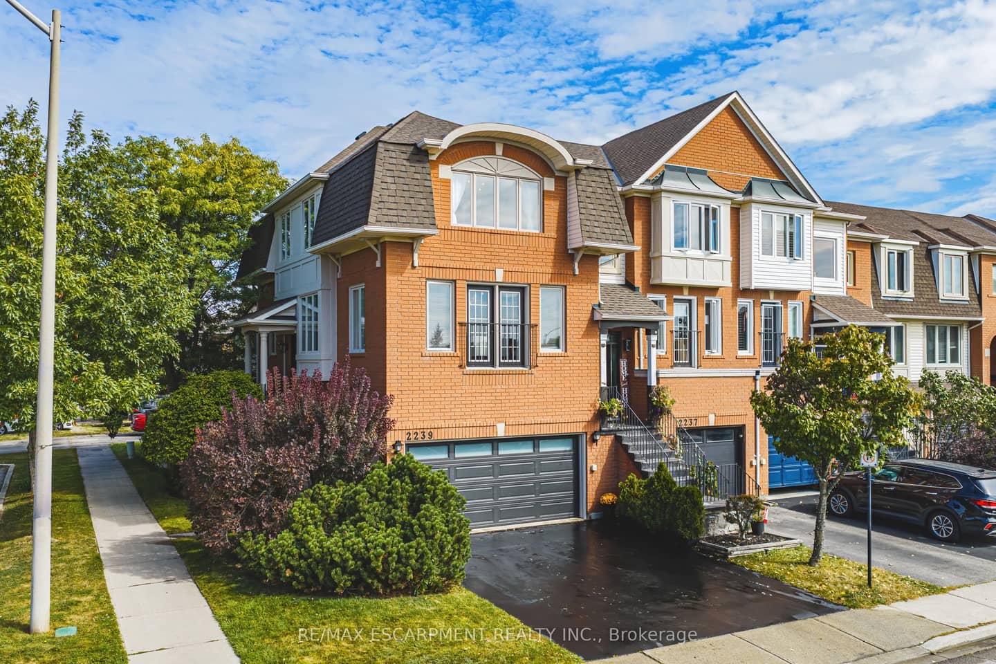 2239 Prescott Place, Burlington, ON L7L 6L3