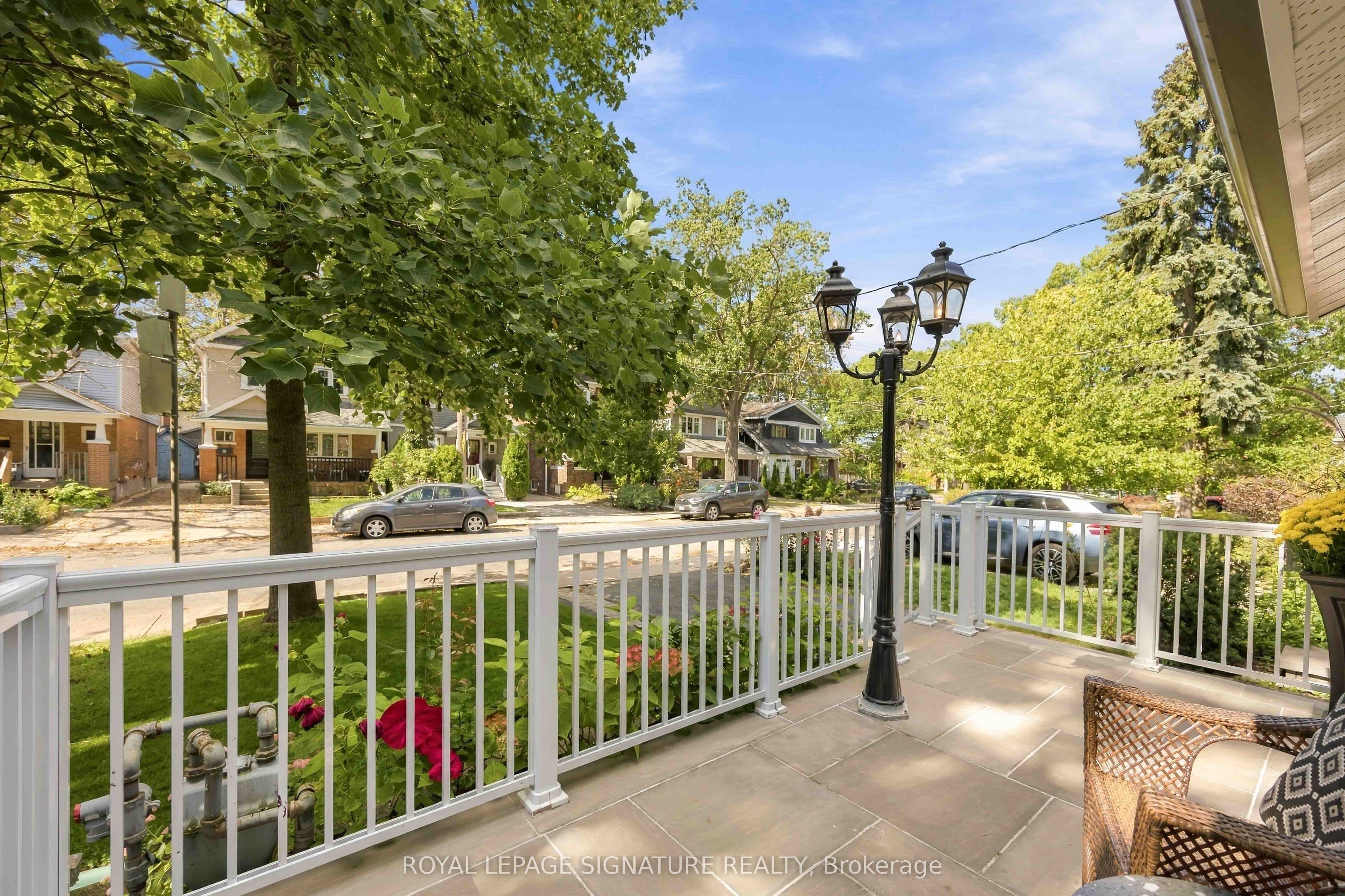 163 Bingham Avenue, Toronto, ON M4E 3R2