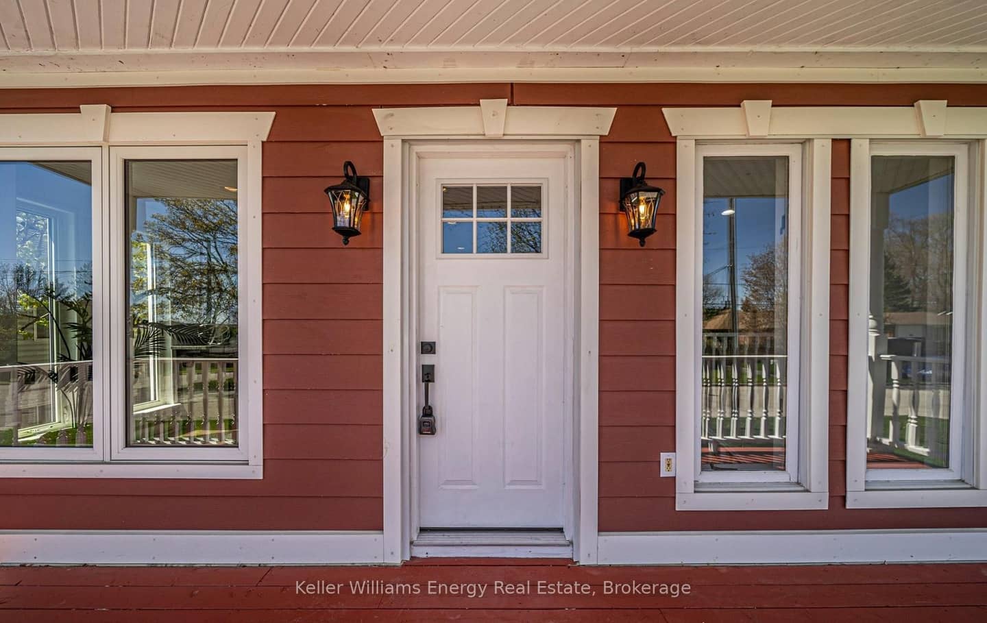 676 Victory Drive, Pickering, ON L1W 2S2