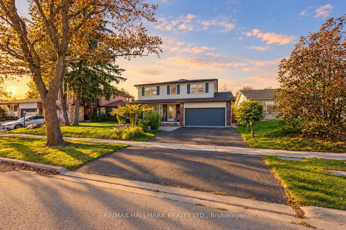 24 Charles Tupper Drive, Toronto, ON M1C 2B1
