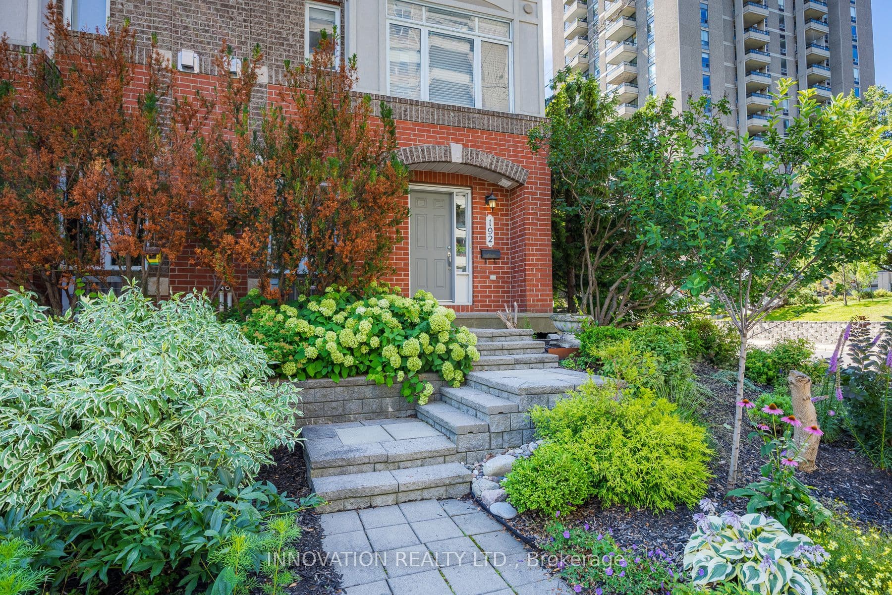 192 Clearview Avenue, Westboro - Hampton Park, ON K1Z 1B8