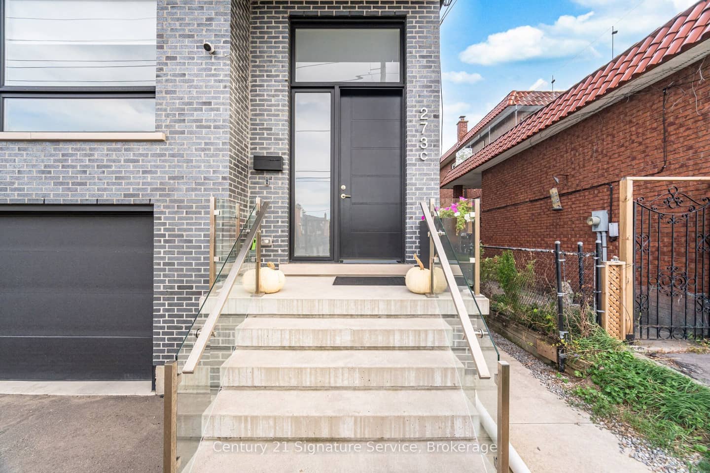 273C Ranee Avenue, Toronto, ON M6A 1N7