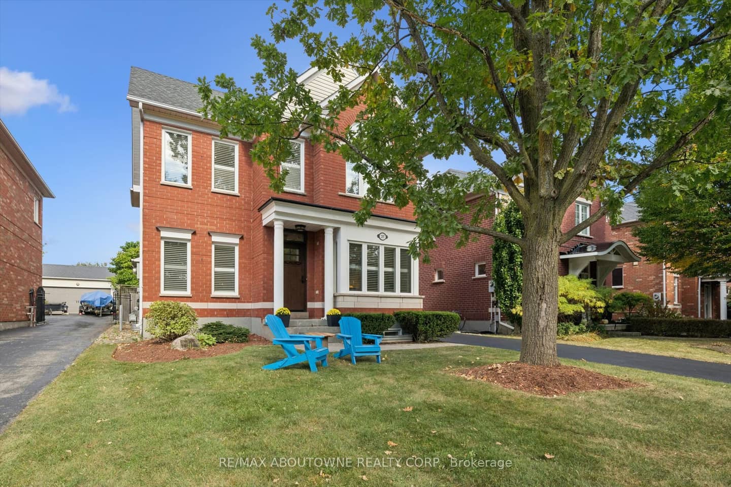 2397 Ennerdale Road, Oakville, ON L6H 6N5