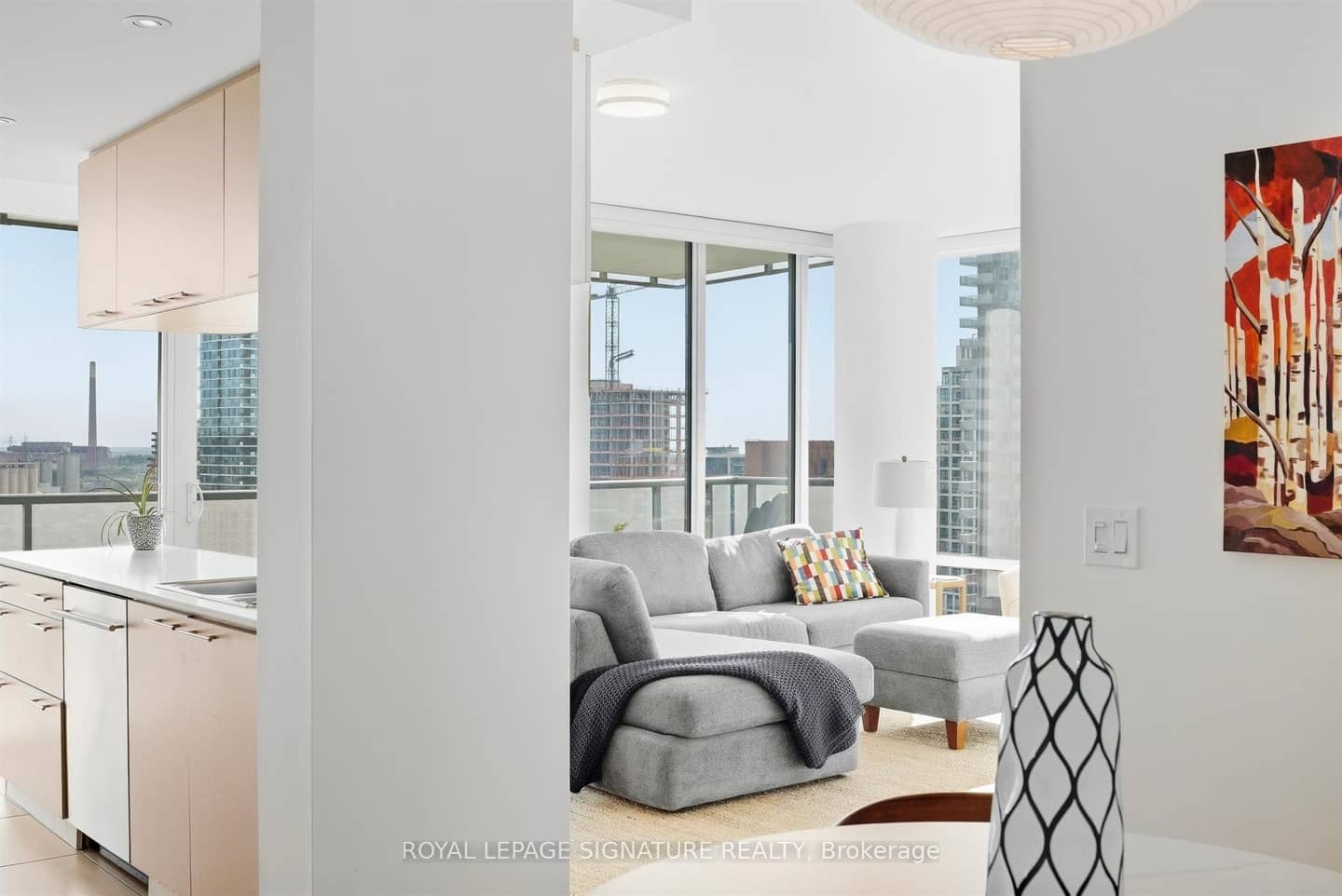 1 Market Street 1611, Toronto, ON M5E 0A2