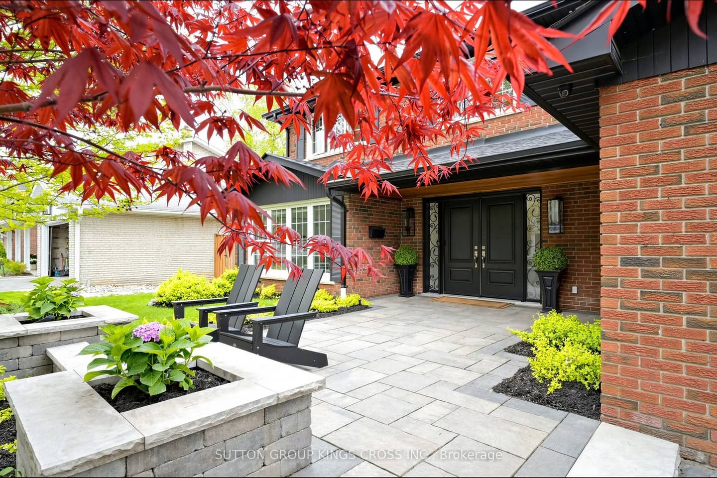 360 Isabella Avenue, Mississauga, ON L5B 1B2