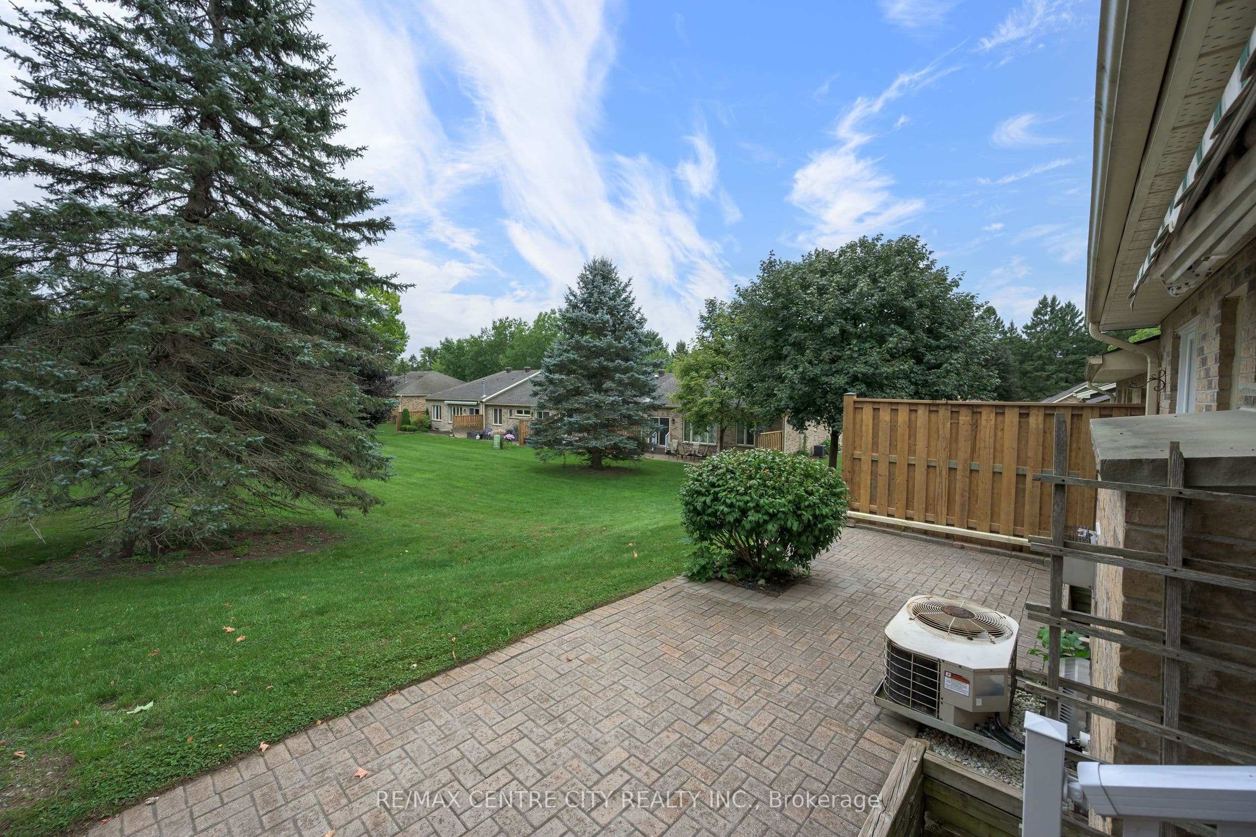 1241 Hamilton Road 53, London East, ON N5W 6B3