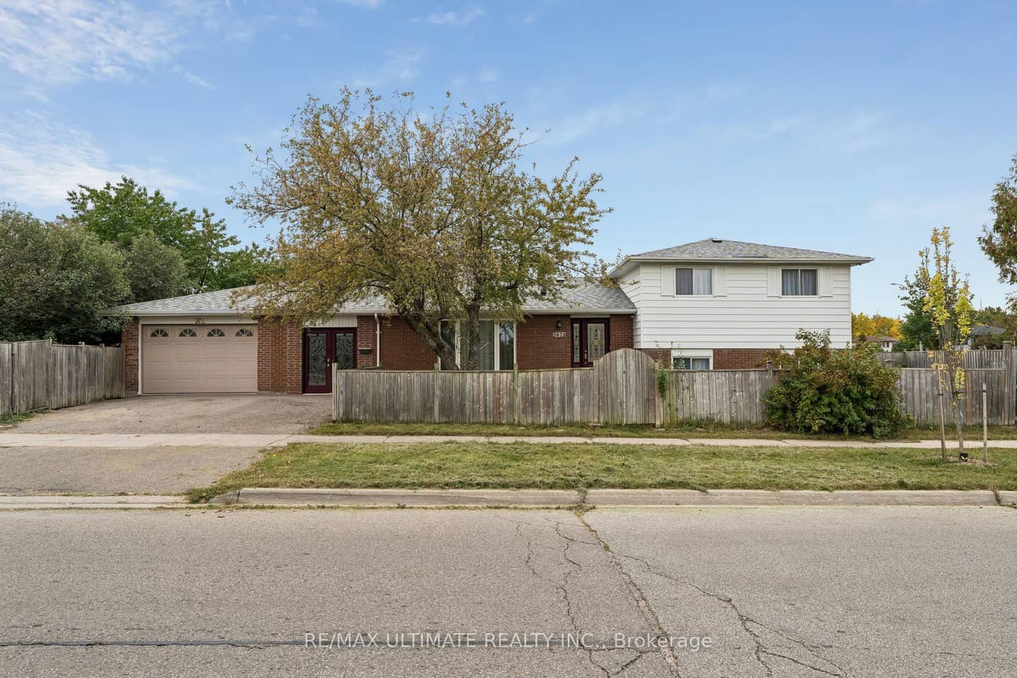 3478 Monica Drive, Mississauga, ON L4T 3E8
