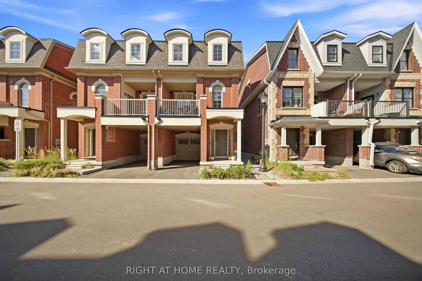 9809 Keele Street, Vaughan, ON L6A 5E3