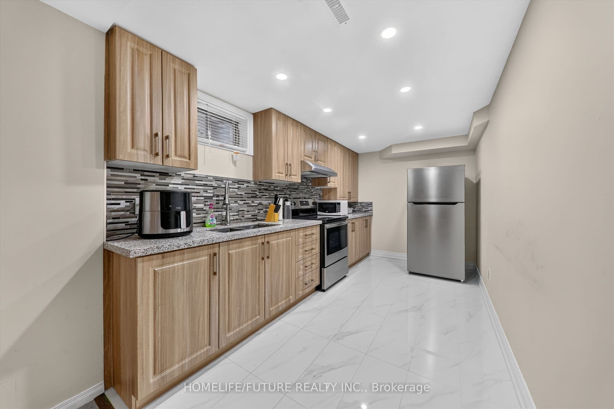 1580 Heathside Crescent Lower, Pickering, ON L1V 5W9