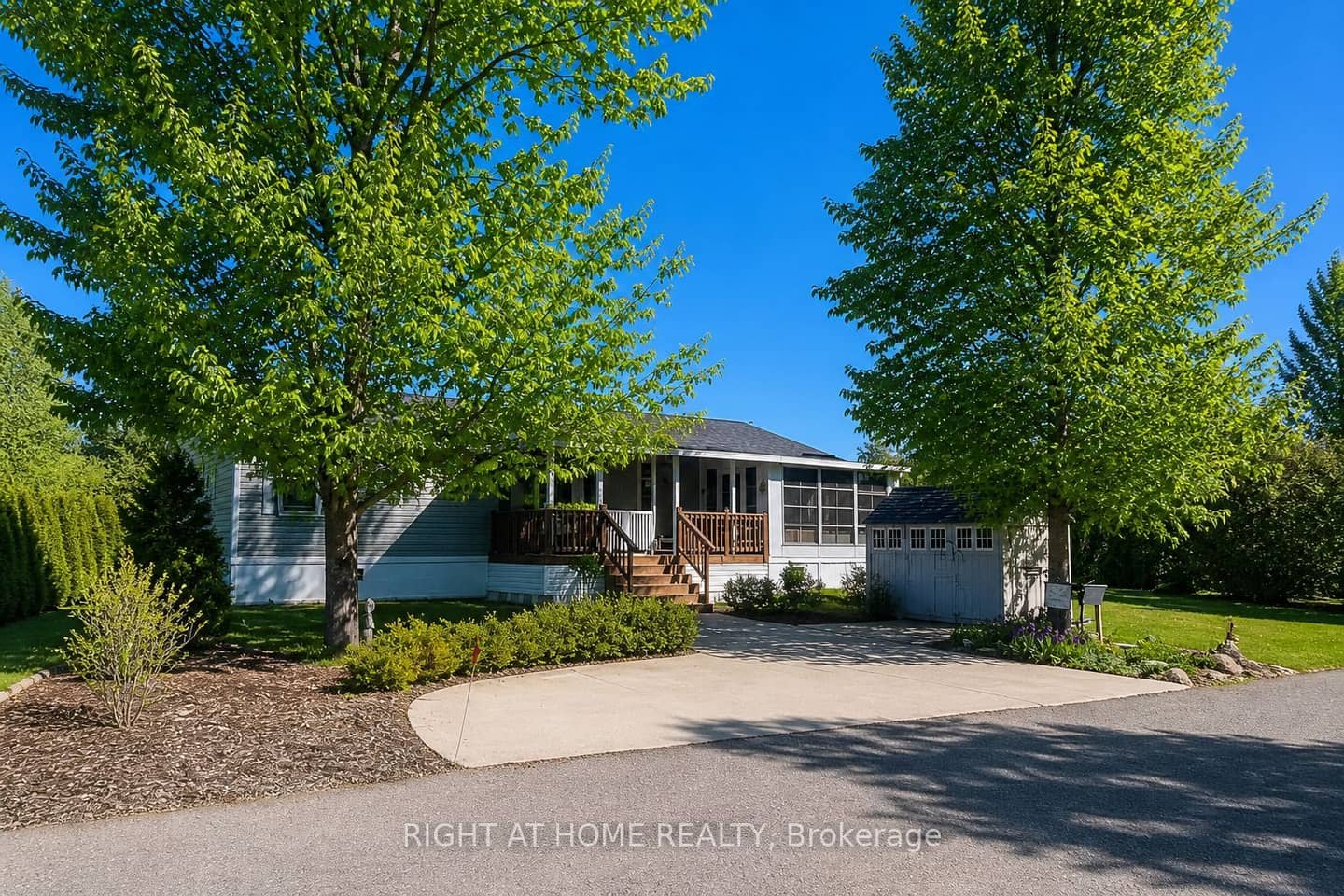 4449 Milburough Line 5 Beech Street, Burlington, ON L7P 0C5