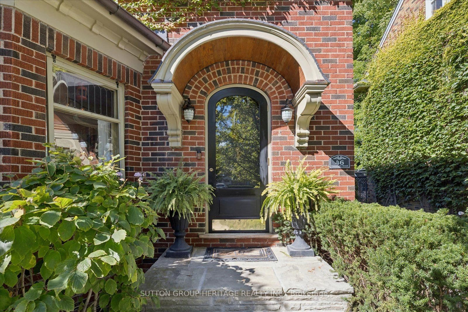 46 Connaught Street, Oshawa, ON L1G 2H2