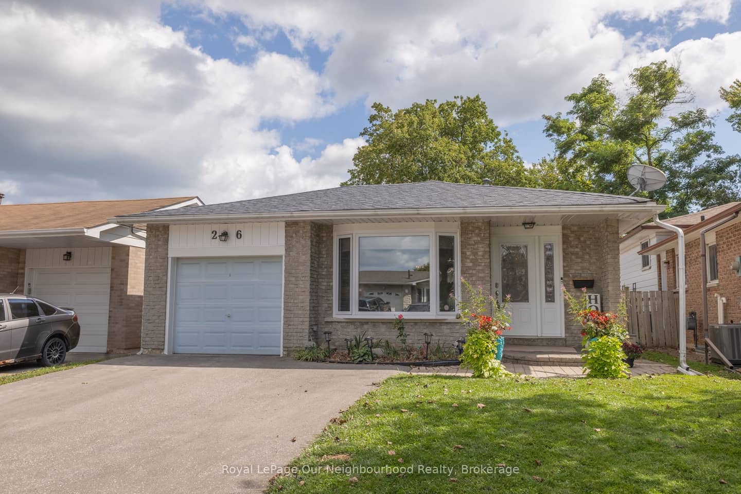 26 Ashdale Crescent, Clarington, ON L1C 3M9
