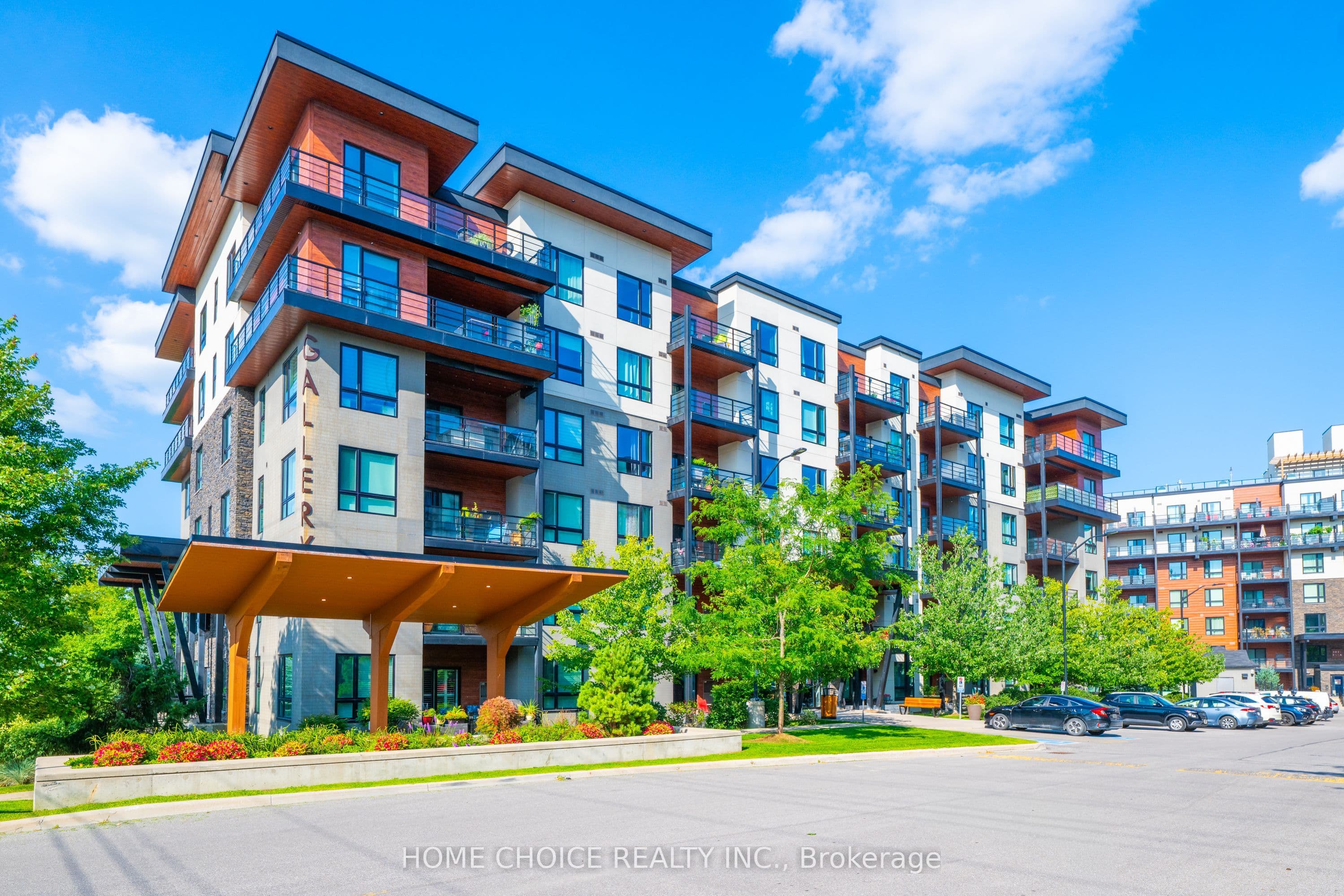 300 Essa Road 602, Barrie, ON L9J 0B9