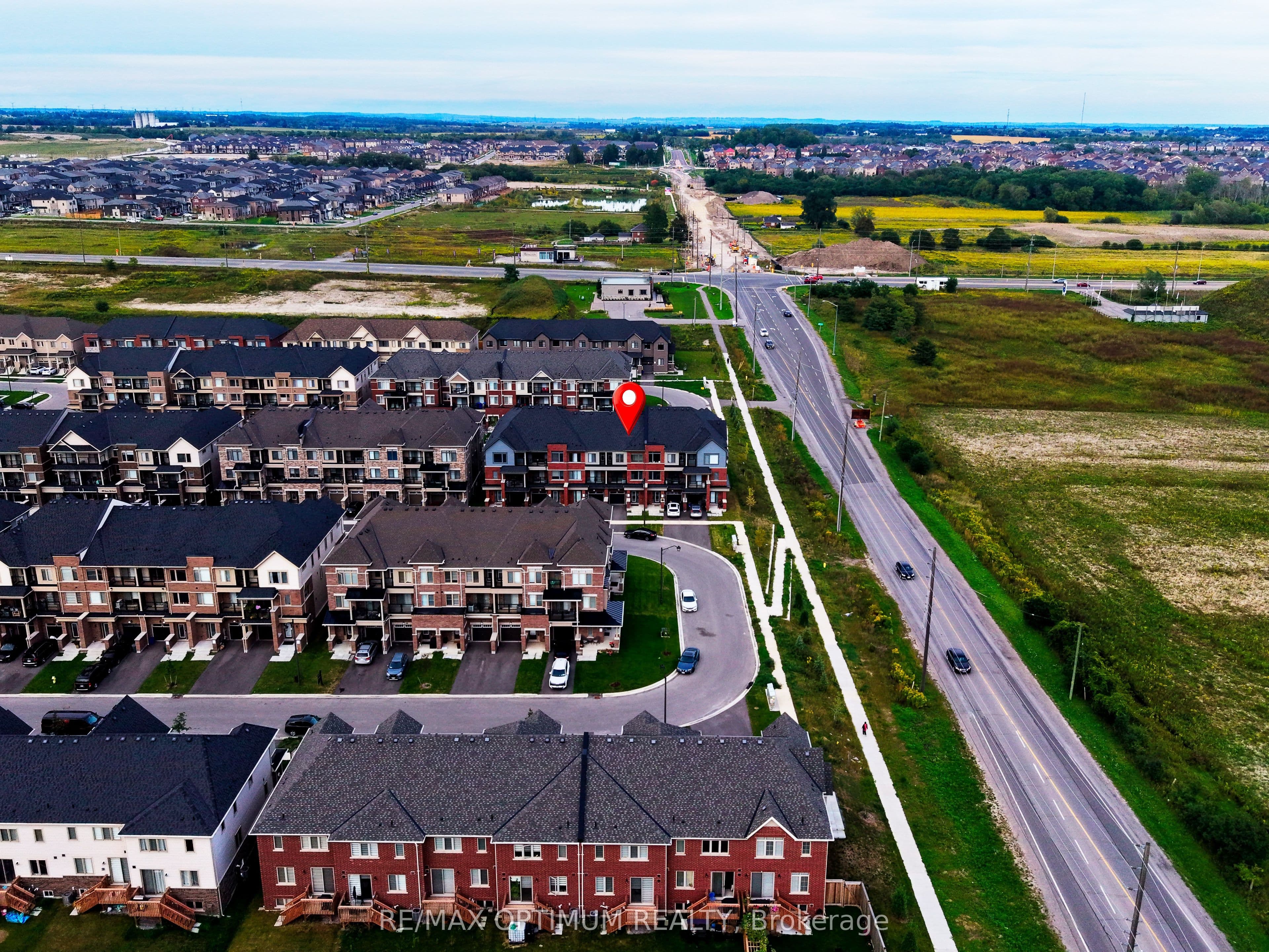 2004 Cameron Lott Crescent, Oshawa, ON L1L 0S1