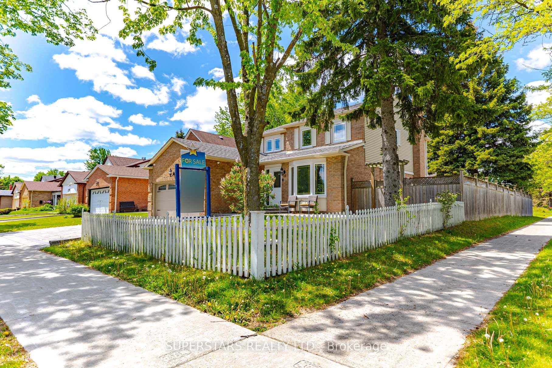 28 Bramblebrook Avenue, Toronto, ON M1V 2G2