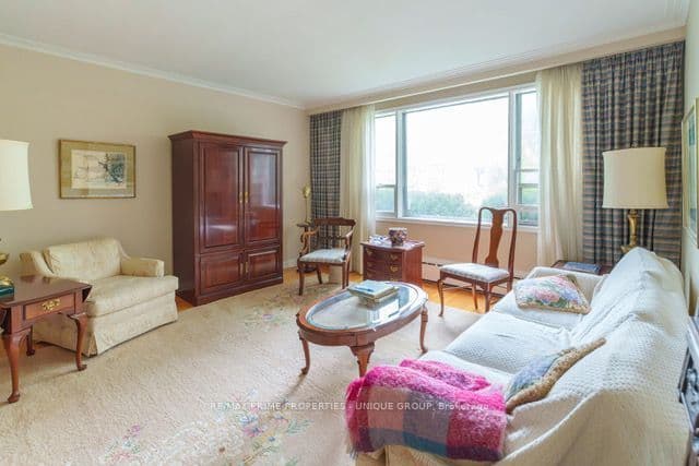 51 Heath Street E, Toronto, ON M4T 1S2