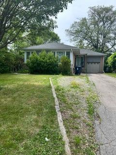 141 Brighton Avenue Basement Unit, Toronto, ON M3H 4E1