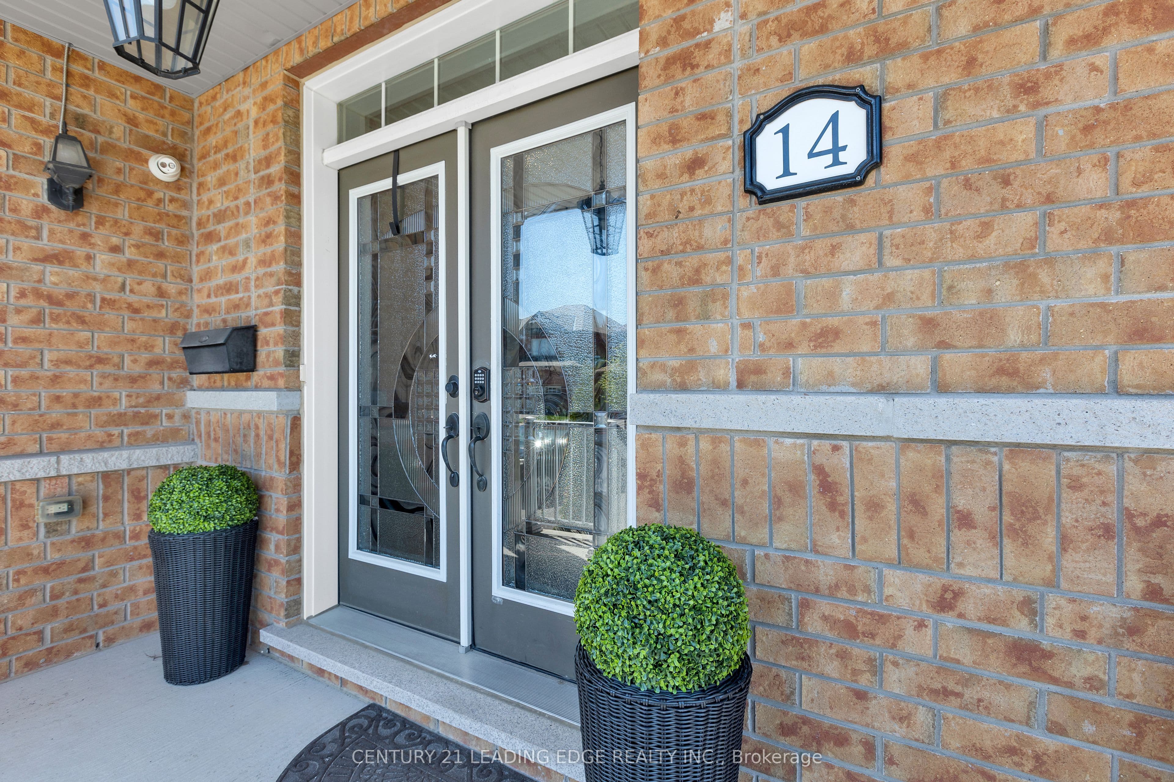 14 Quick Trail, Clarington, ON L1C 5N8