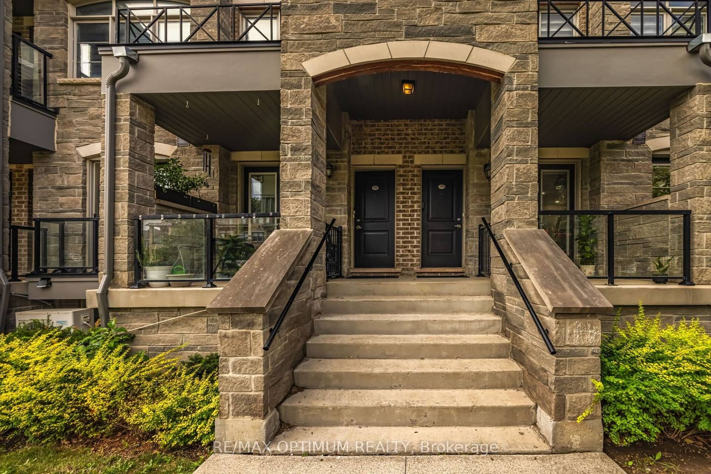 200 Veterans Drive 160, Brampton, ON L7A 4S6