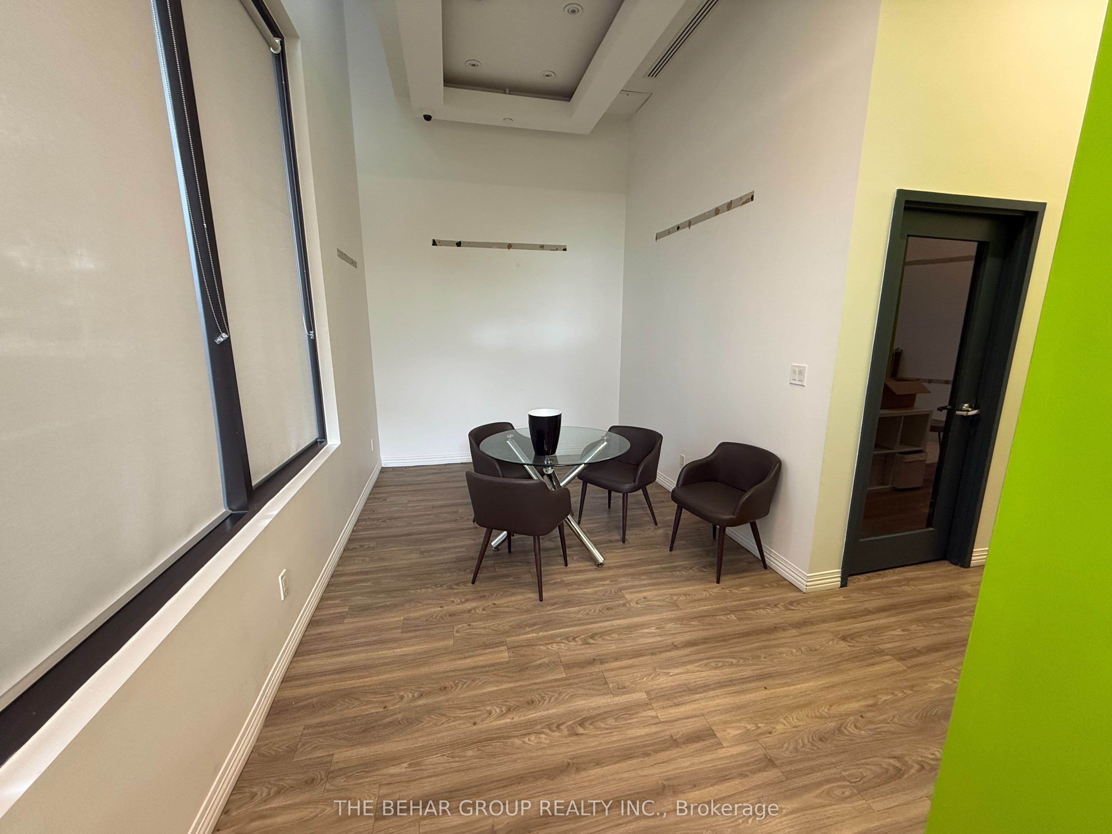 3435 Weston Road, Toronto, ON M9M 0G4