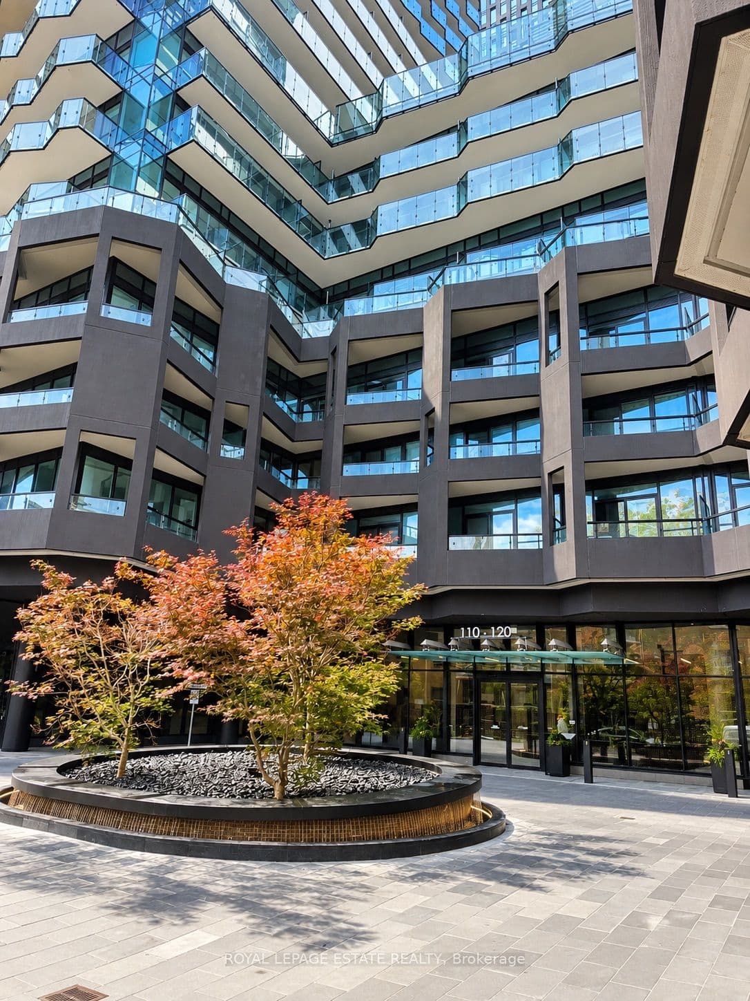 110 Broadway Avenue 518S, Toronto, ON M4P 1V7