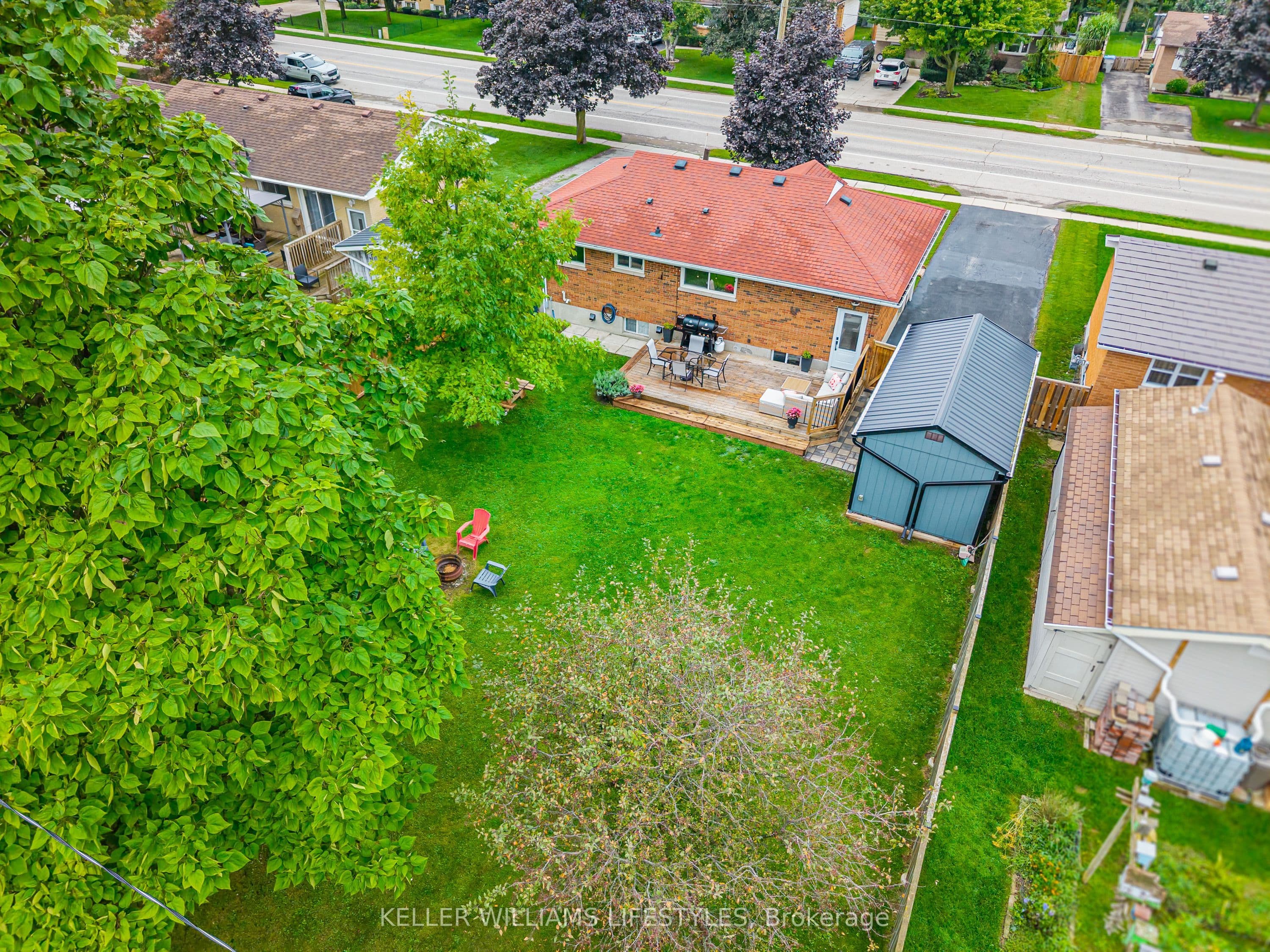 188 Queen Street, North Middlesex, ON N0M 1A0