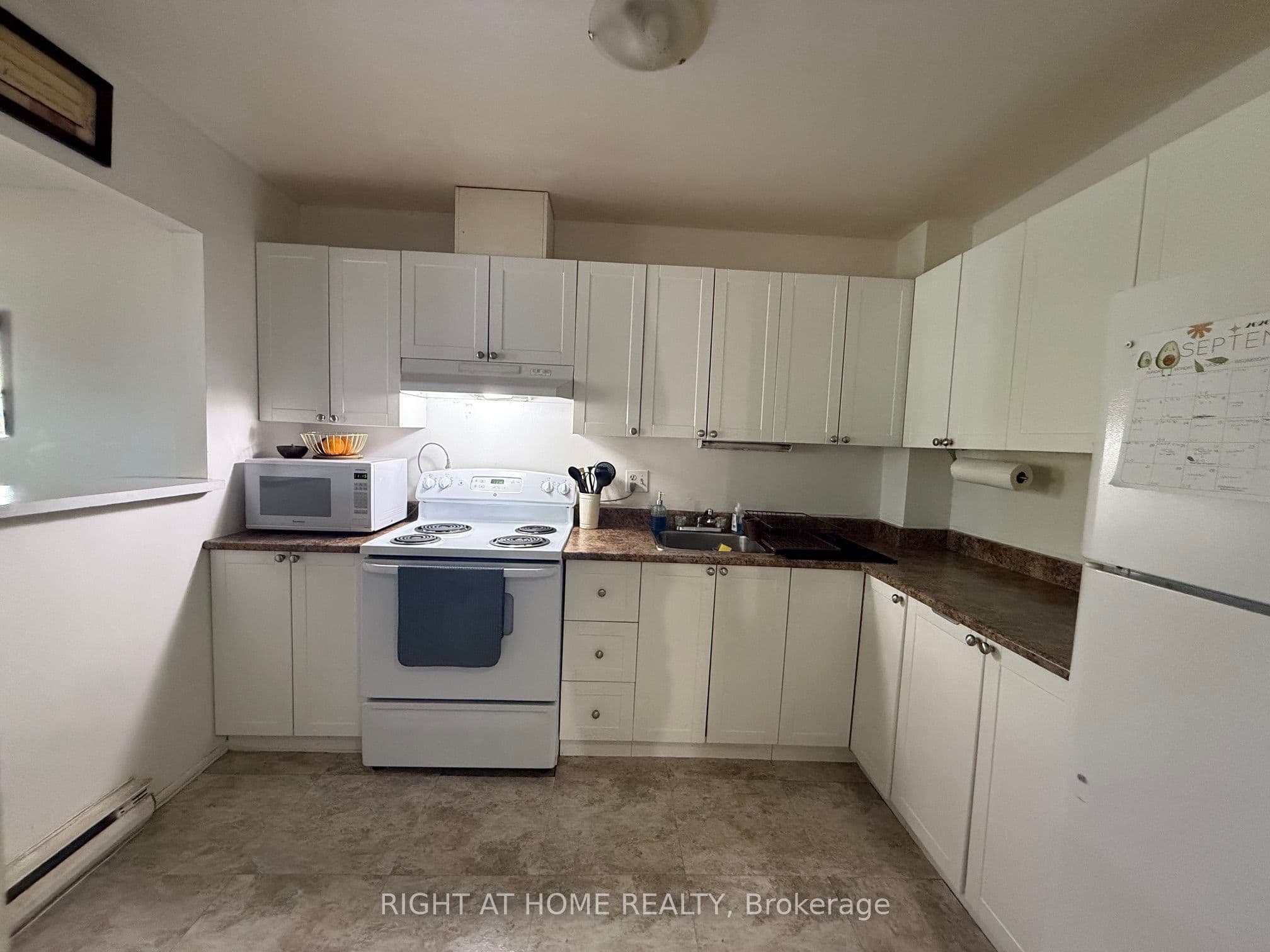 3445 Uplands Drive 124, Hunt Club - Windsor Park Village and Area, ON K1V 9N5