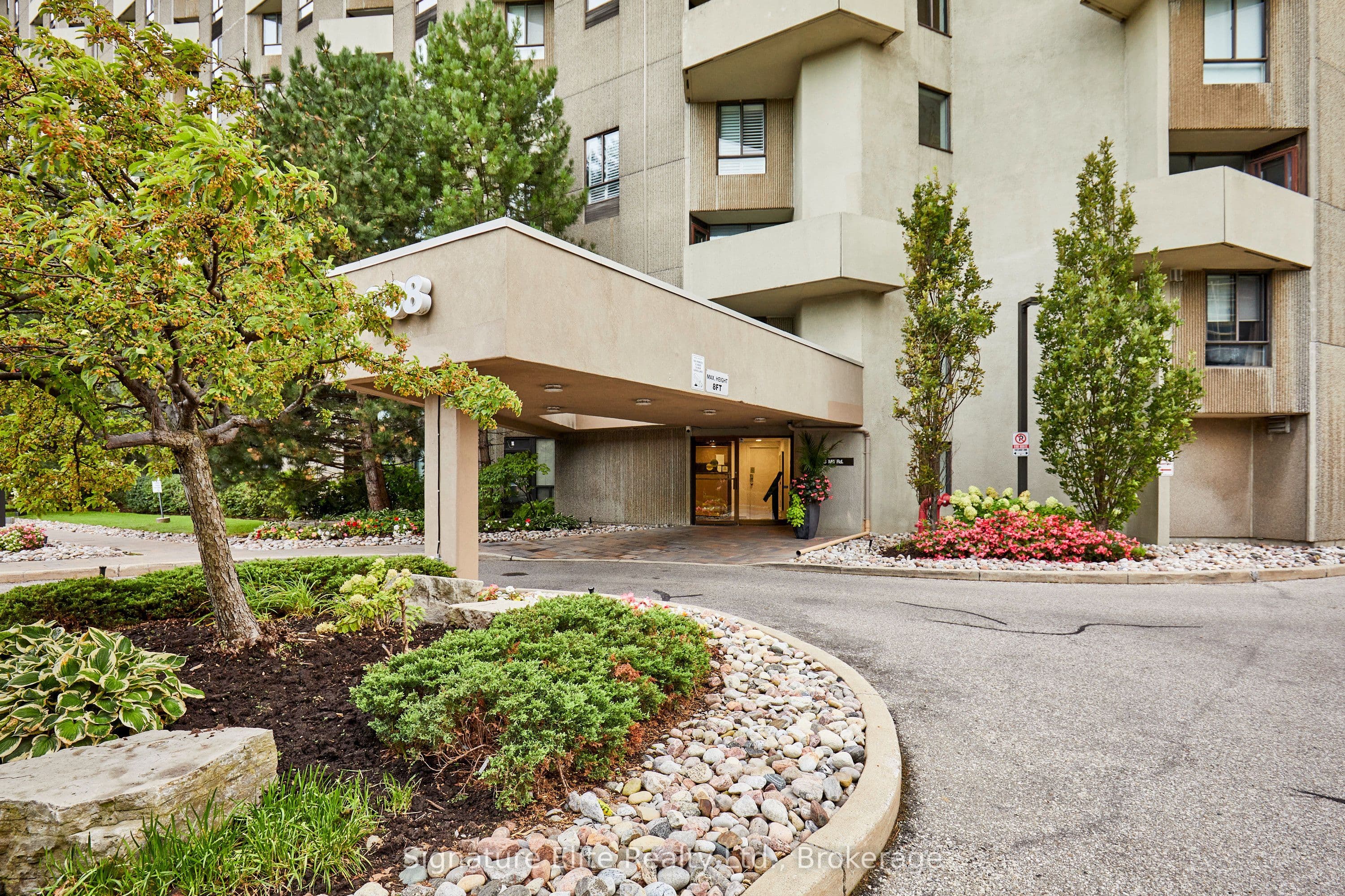 288 Mill Road C35, Toronto, ON M9C 4X7