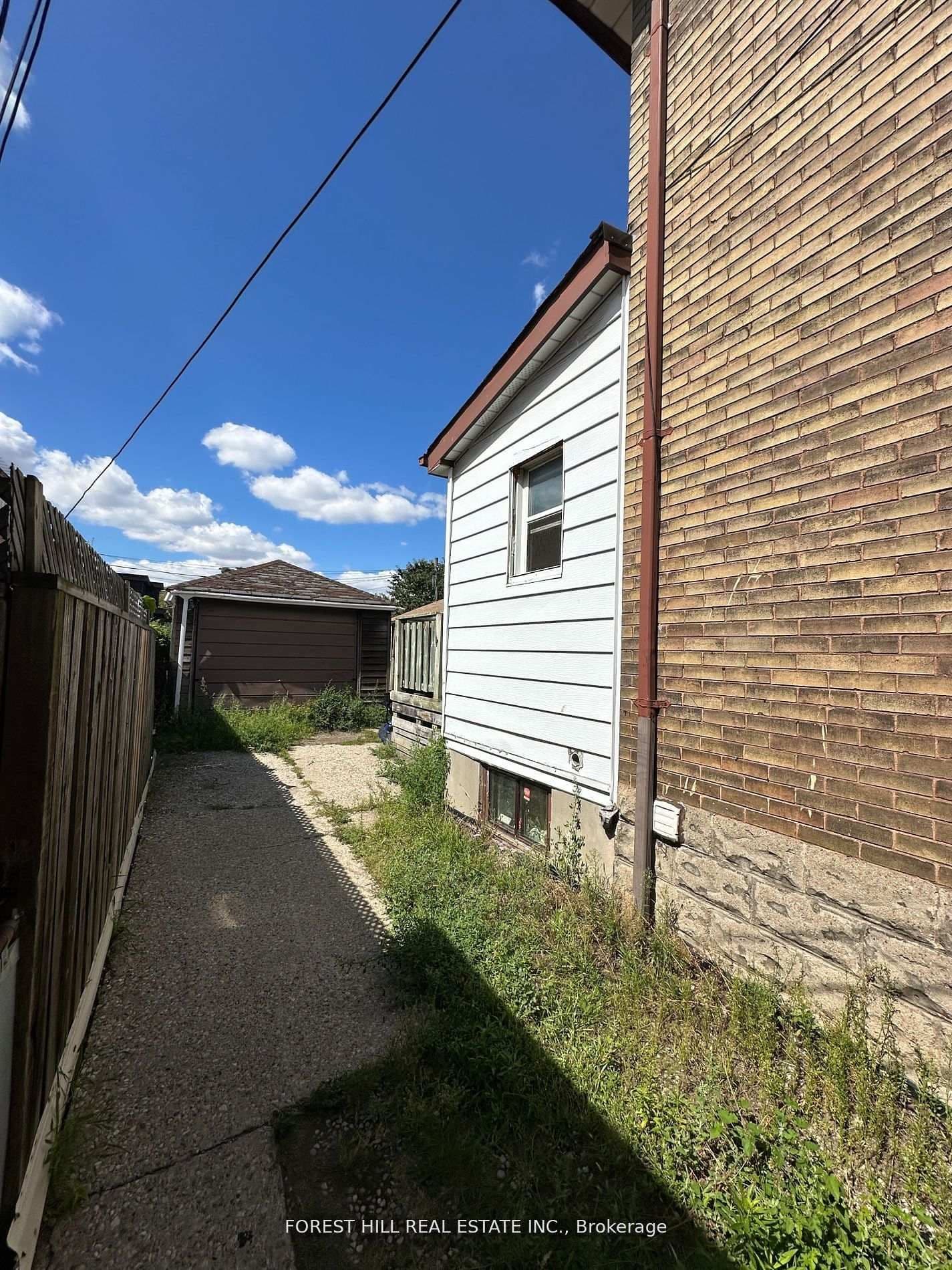 666 Jane Street, Toronto, ON M6N 4A7
