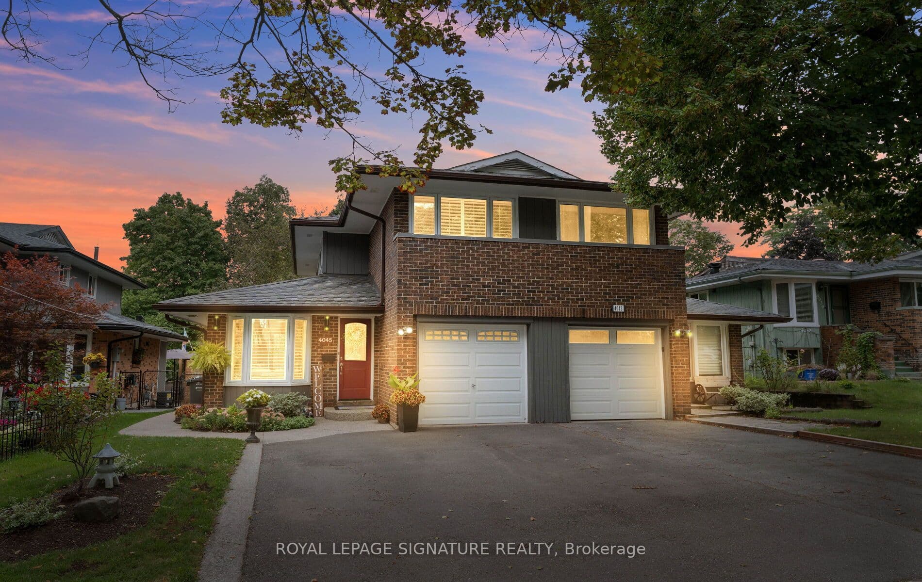 4045 Taffey Crescent, Mississauga, ON L5L 2A6